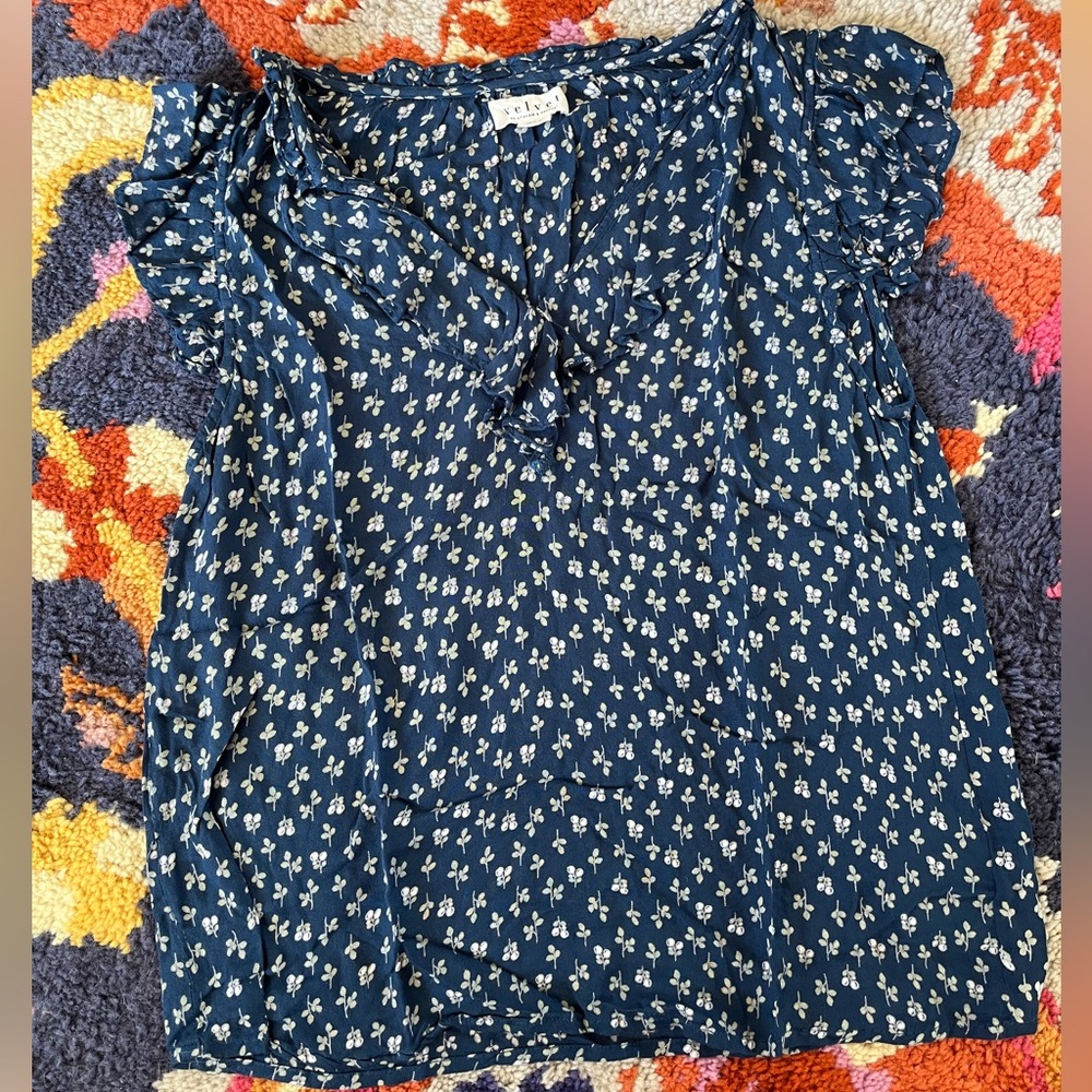 Velvet floral t shirt